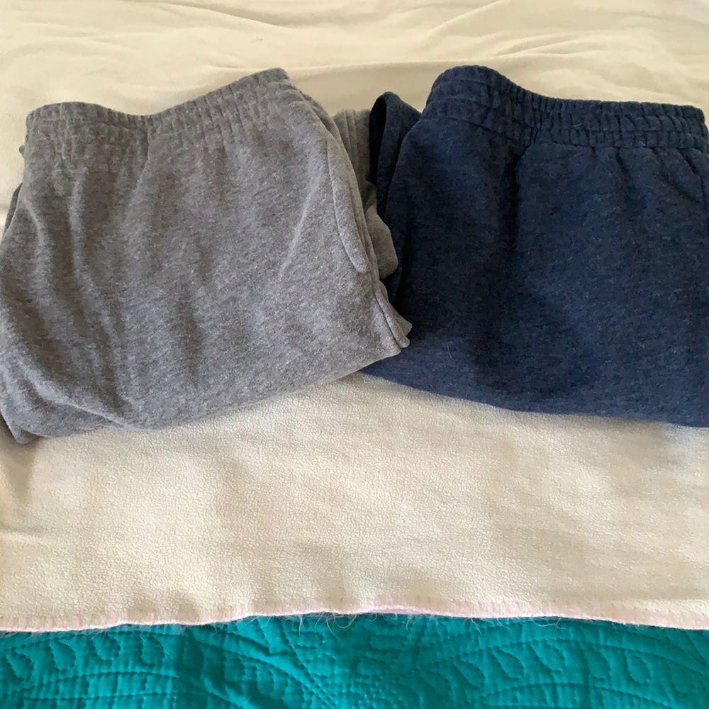 2 Pairs of Men’s Tek Gear Sweatpants Size XL